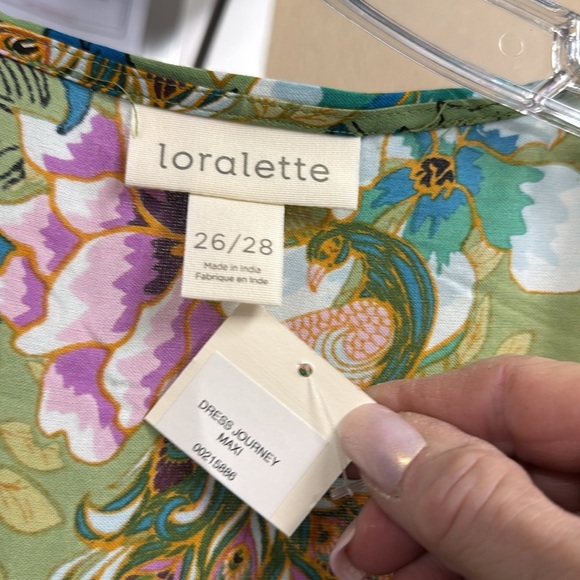 Loralette NWT Journey Maxi Dress in Green Floral Size 26/28 - Picture 3 of 16